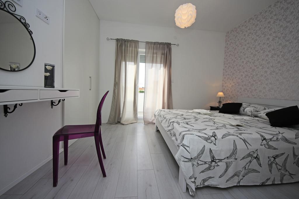 Apartment Mare Vodice Bagian luar foto