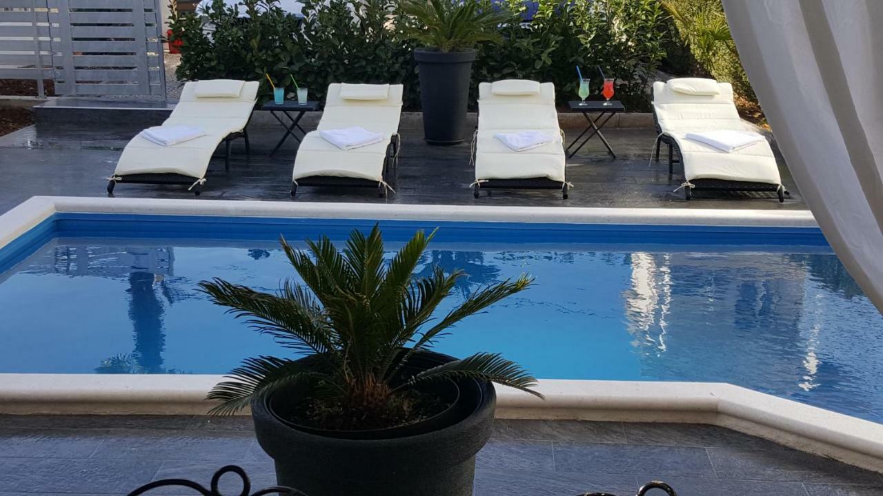 Apartment Mare Vodice Bagian luar foto