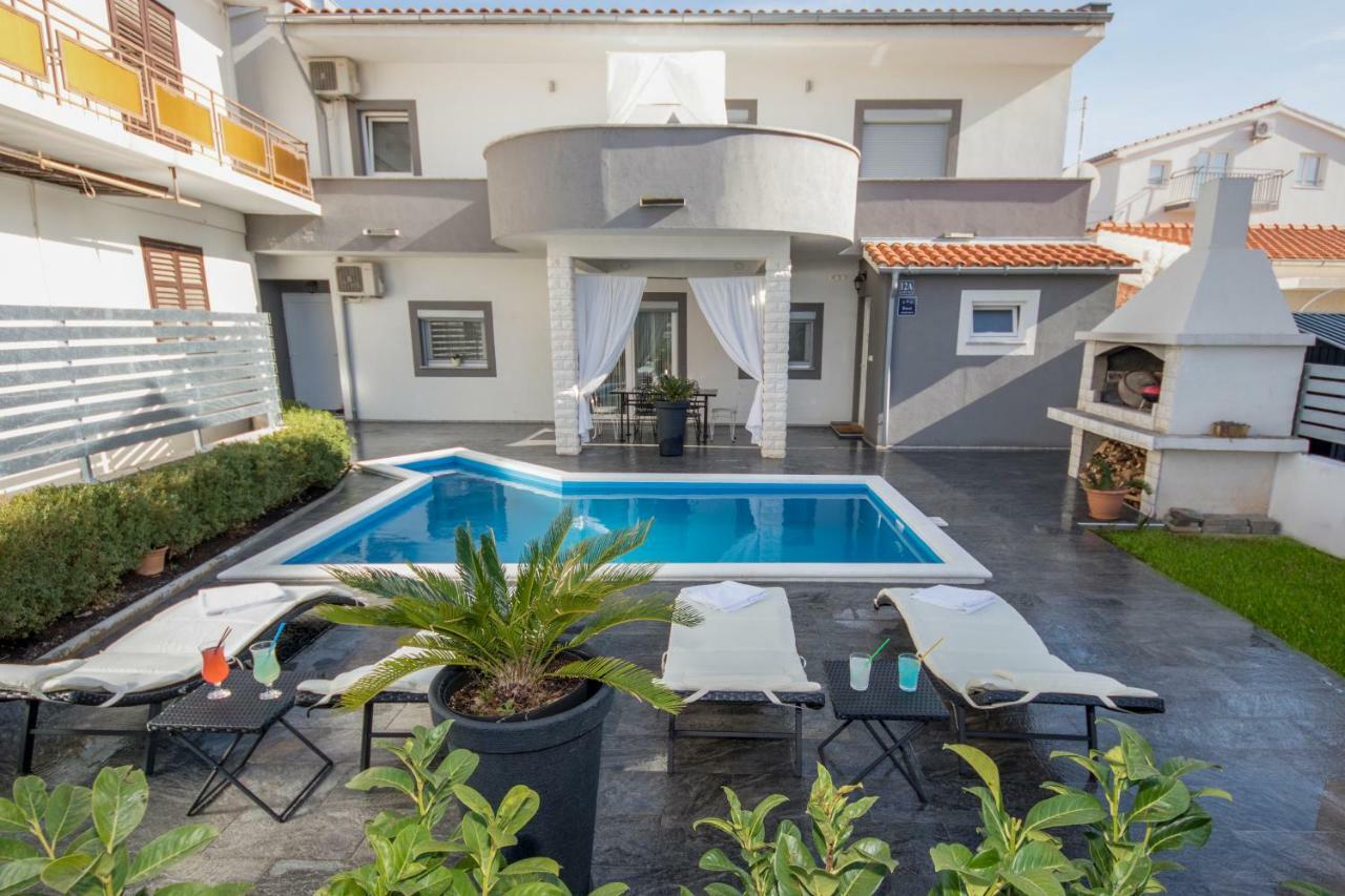 Apartment Mare Vodice Bagian luar foto