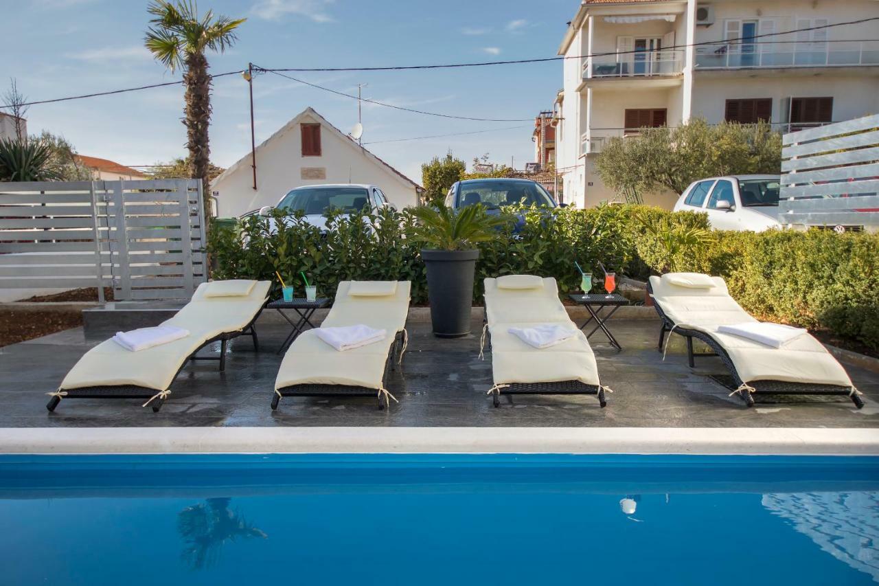 Apartment Mare Vodice Bagian luar foto