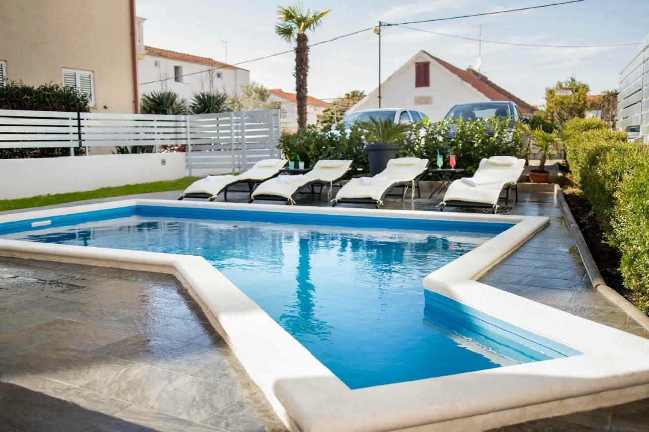 Apartment Mare Vodice Bagian luar foto